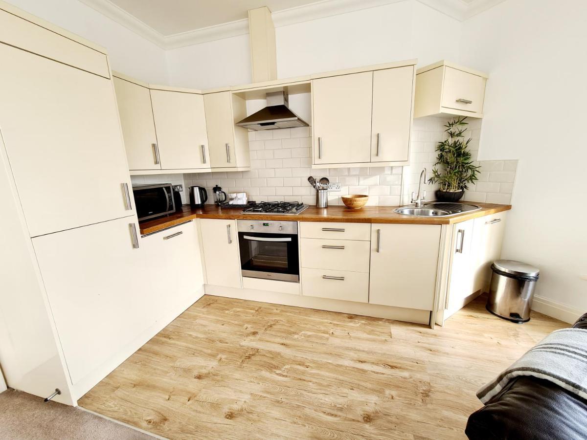 Vitamin Sea Beachfront Apartment Ramsgate - Sleeps 4 외부 사진