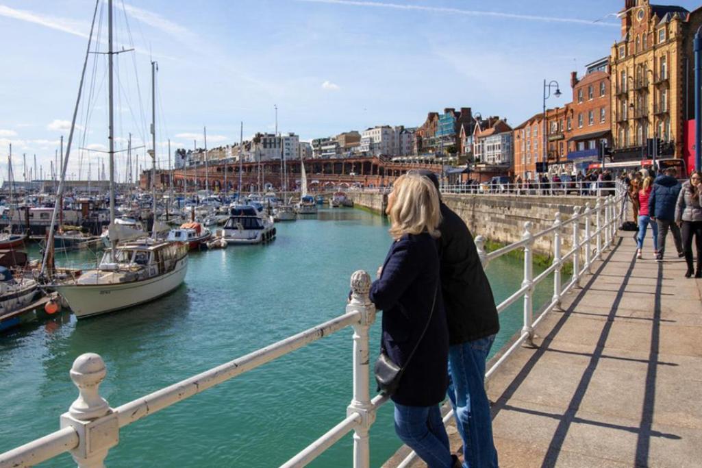 Vitamin Sea Beachfront Apartment Ramsgate - Sleeps 4 외부 사진